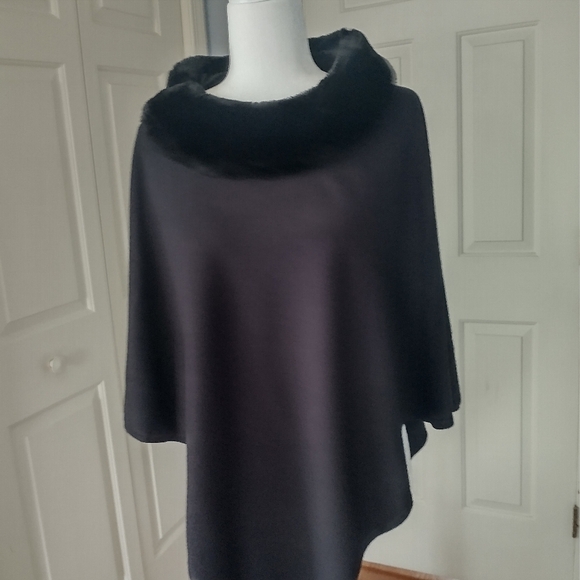Alfani Faux Mink Black Poncho Cape L/XL - Picture 3 of 9